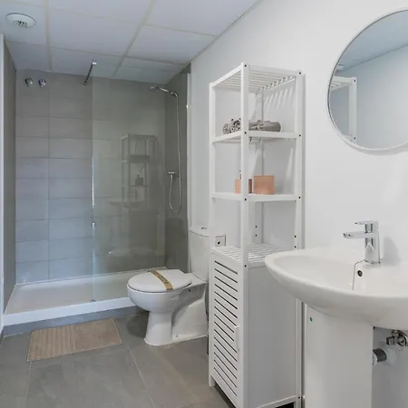Apartment Canet Seaview Gem: Pool & Proximity Canet d'En Berenguer