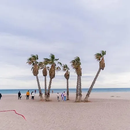 Apartment Canet Seaview Gem: Pool & Proximity *