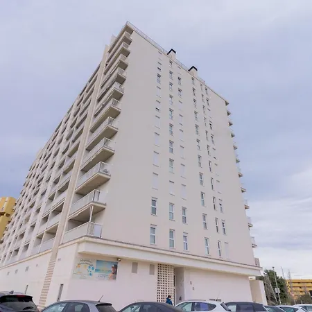 Apartment Canet Seaview Gem: Pool & Proximity Canet d'En Berenguer